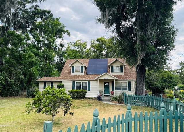 Property at 14303 14th St, Dade City, FL 33523, 3 beds, 2 baths