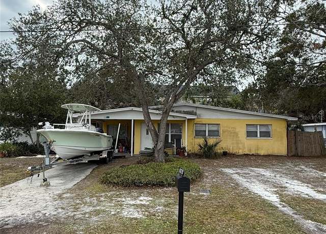 Property at 2916 W Ellis Dr, Tampa, FL 33611, 3 beds, 2 baths