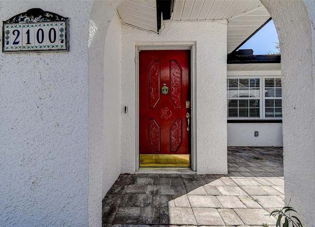 Property at 2100 Mcmullen Rd, Largo, FL 33771, 4 beds, 3 baths