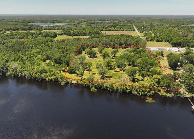Property at 2570 S Highway 17 St, Crescent City, FL 32112