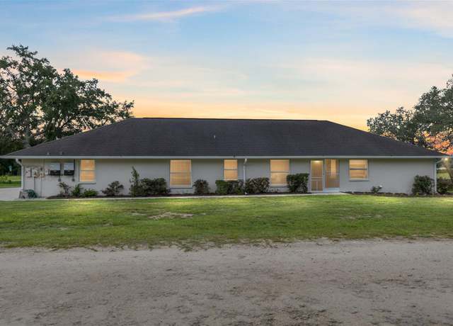 Property at 490 NE 150th Ave, Williston, FL 32696, 4 beds, 3 baths