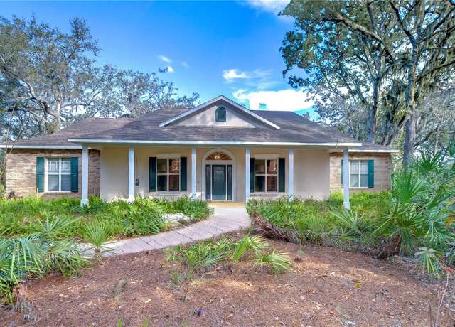 Property at 5823 Audubon Manor Blvd, Lithia, FL 33547, 4 beds, 3 baths