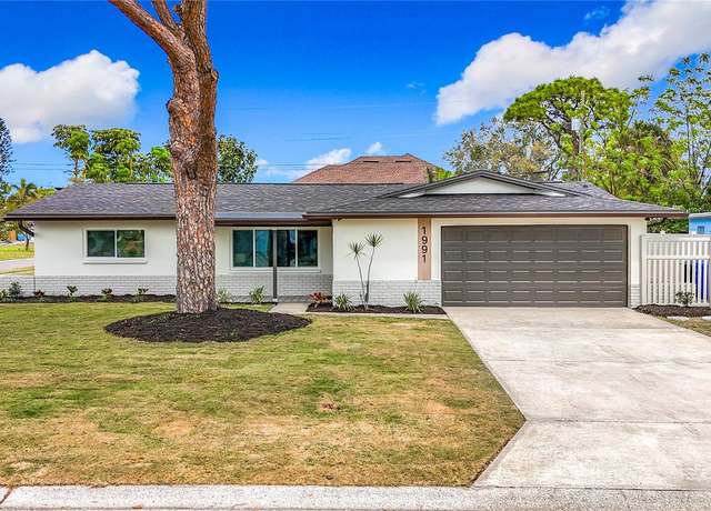 Property at 1991 67th Ave S, St Petersburg, FL 33712, 3 beds, 2 baths