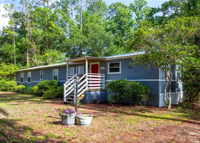 Property at 2412 NW 116th Pl, Gainesville, FL 32609, 2 beds, 2 baths