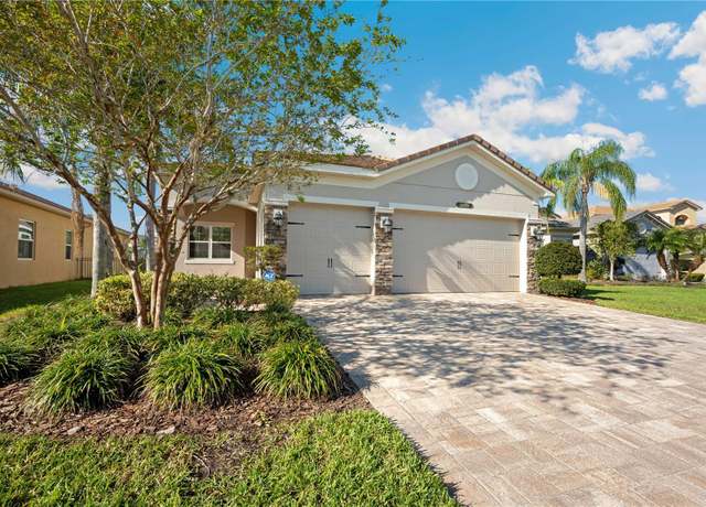 Property at 30174 Southernwood Ct, Wesley Chapel, FL 33543, 3 beds, 3 baths