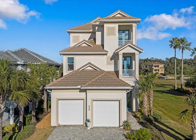 Property at 279 Yacht Harbor Dr, Palm Coast, FL 32137, 4 beds, 4.5 baths