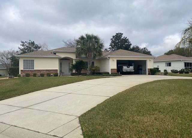 Property at 13766 SE 89 Ave, Summerfield, FL 34491, 3 beds, 2 baths