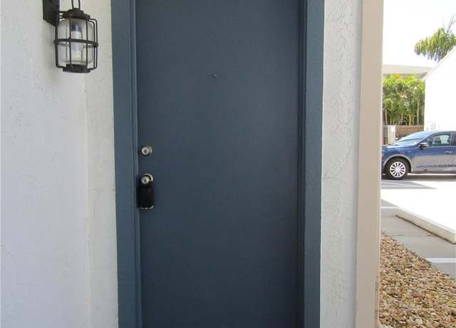 Property at 3102 W Horatio St #12, Tampa, FL 33609, 2 beds, 1 bath