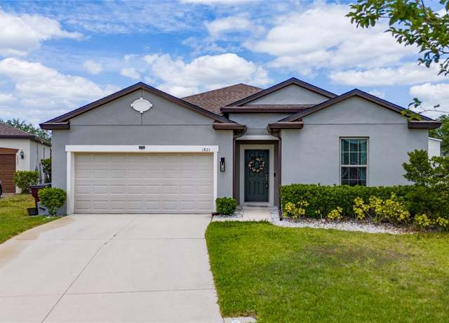 Property at 1821 Cayman Cove St, St Cloud, FL 34772, 3 beds, 2 baths