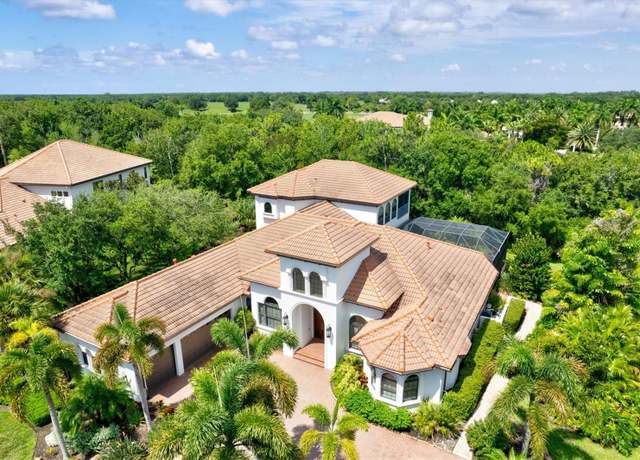 Property at 13215 Palmers Creek Ter, Lakewood Ranch, FL 34202, 4 beds, 4 baths