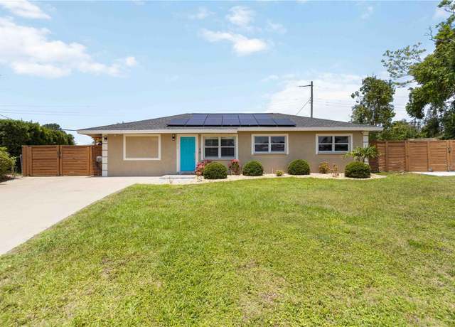 Property at 1212 Princeton Ave, Bradenton, FL 34207, 3 beds, 2 baths