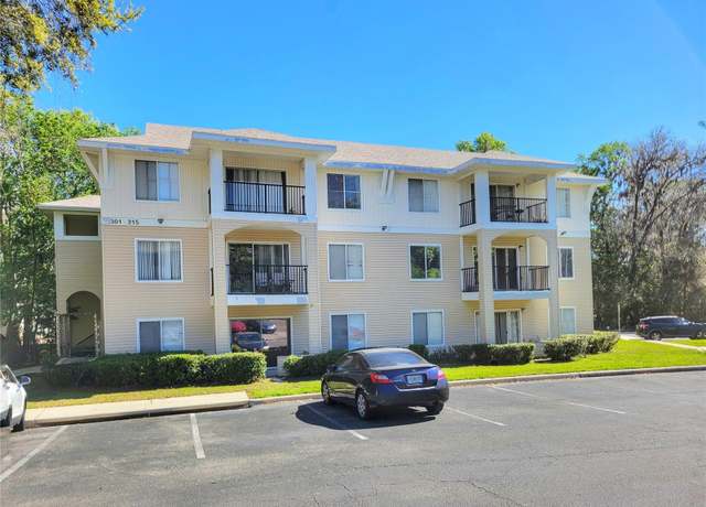 Property at 3921 SW 34th St #303, Gainesville, FL 32608, 4 beds, 4 baths