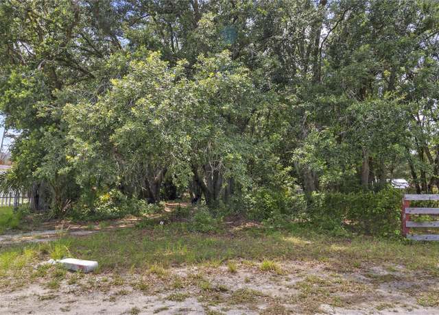 Property at Commonwealth Ave N, Polk City, FL 33868