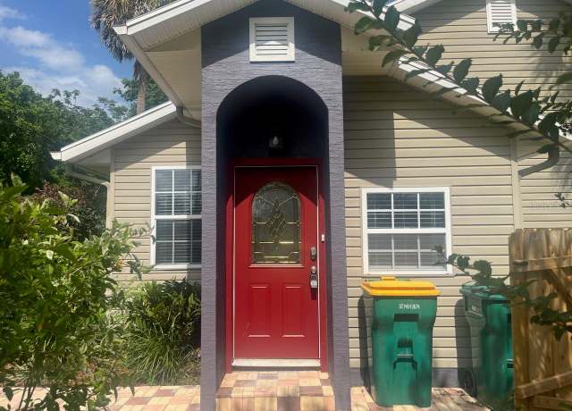 Property at 250 E 20th Ave, Mount Dora, FL 32757, 3 beds, 2 baths