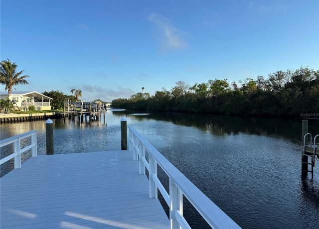 Property at 363 Mount Richmond Ave NE #341, St Petersburg, FL 33702, 2 beds, 2 baths