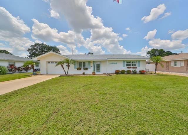 Property at 1224 W Del Webb Blvd, Sun City Center, FL 33573, 2 beds, 2 baths