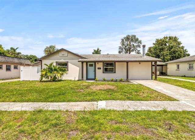 Property at 6567 S West Shore Cir, Tampa, FL 33616, 3 beds, 2.5 baths