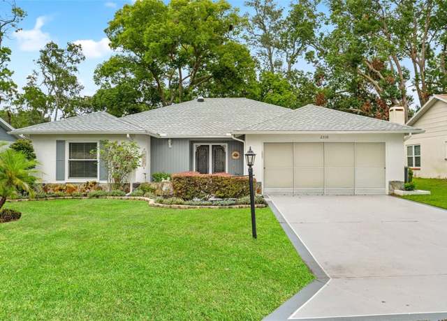 Property at 2310 Augusta Dr, Spring Hill, FL 34606, 2 beds, 2 baths
