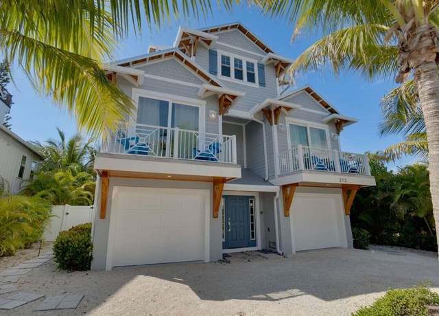 Property at 212 72nd, Holmes Beach, FL 34217, 4 beds, 6.5 baths