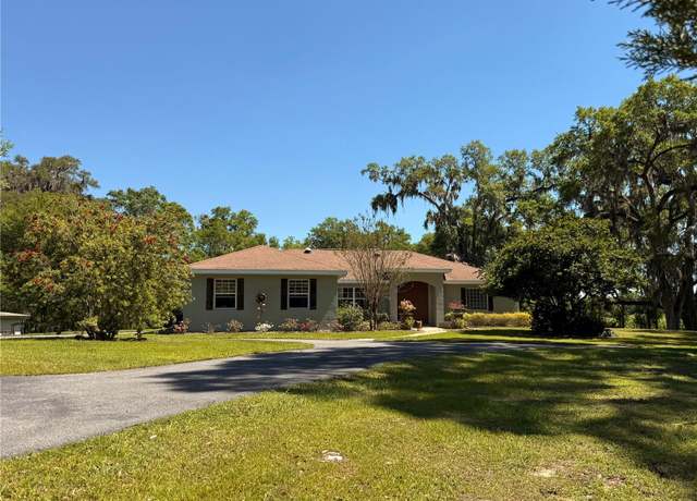 Property at 35 Lake Wood Cir, Ocala, FL 34482, 3 beds, 2 baths