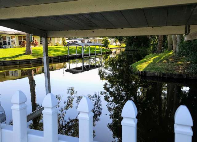 Property at 167 Bonnie Dr, Auburndale, FL 33823, 2 beds, 2 baths