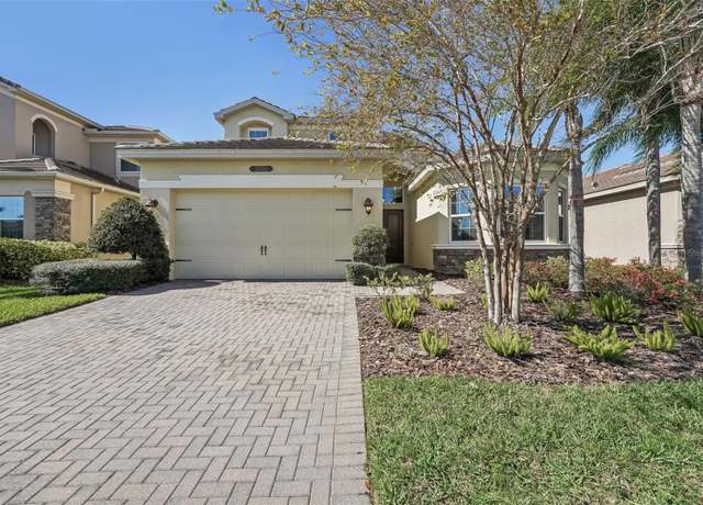 Property at 30280 Southernwood Ct, Wesley Chapel, FL 33543, 4 beds, 3.5 baths