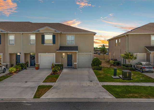 Property at 2302 Tay Wes Dr, St Cloud, FL 34771, 3 beds, 2.5 baths