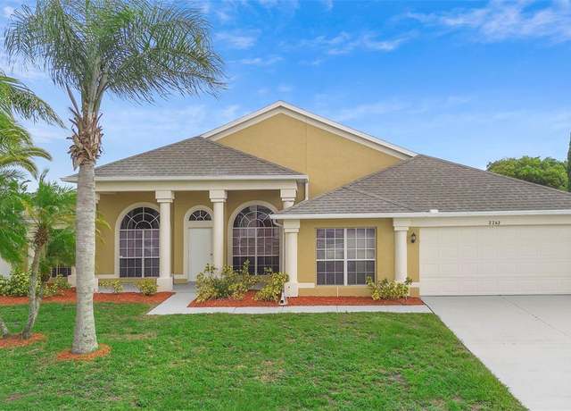 Property at 2263 Catbriar Way, Oviedo, FL 32765, 5 beds, 2.5 baths