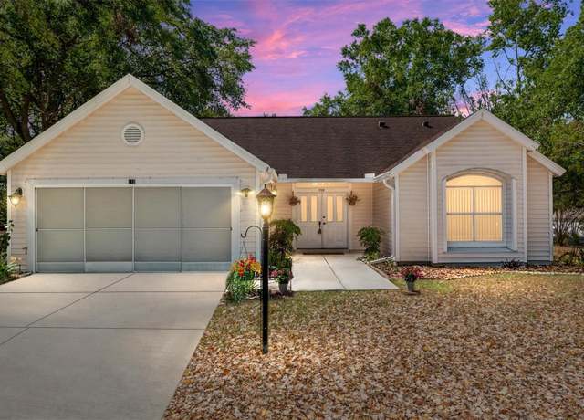 Property at 712 Harper Pl, Lady Lake, FL 32159, 3 beds, 2 baths