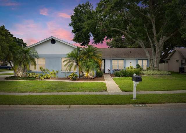 Property at 3501 Sarazen Dr, New Port Richey, FL 34655, 3 beds, 2 baths