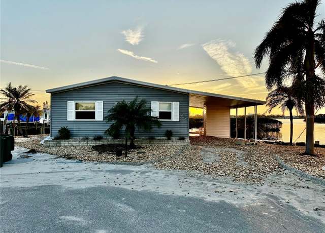 Property at 319 Terra Ceia Dr, Palmetto, FL 34221, 2 beds, 2 baths