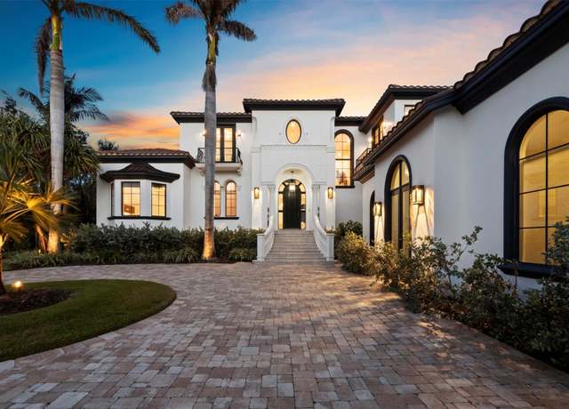 Property at 500 Harbor Point Rd, Longboat Key, FL 34228, 5 beds, 6.5 baths