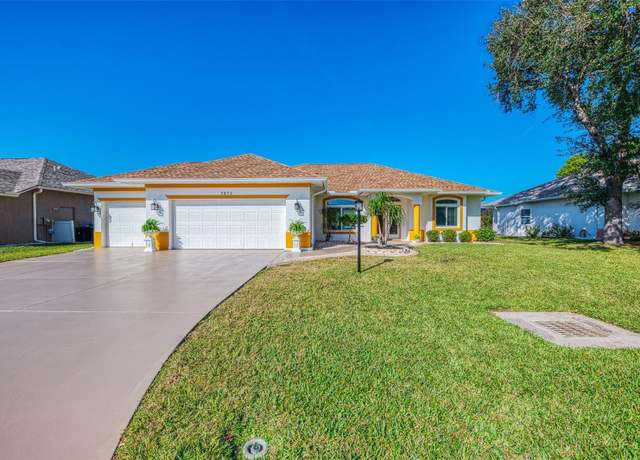 Property at 5872 Mckinley Rd, Venice, FL 34293, 3 beds, 2 baths