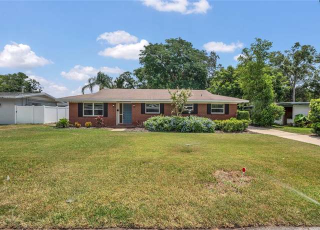 Property at 637 Magnolia Dr, Maitland, FL 32751, 3 beds, 2 baths