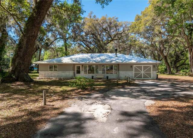 Property at 14100 NE 40th Ct, Anthony, FL 32617, 3 beds, 2.5 baths