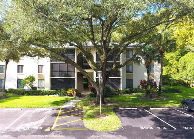 Property at 1398 Shady Pine Way Unit H3, Tarpon Springs, FL 34688, 2 beds, 2 baths