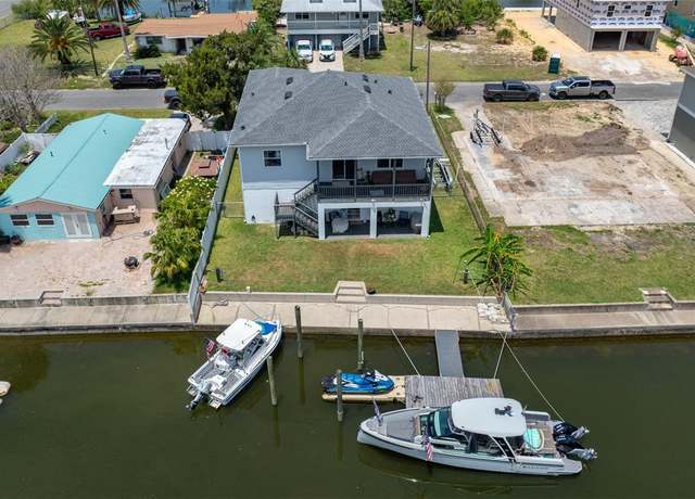 Property at 4464 Neptune Dr, Hernando Beach, FL 34607, 3 beds, 3 baths