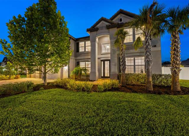 Property at 7074 Graybrook Dr, Wesley Chapel, FL 33545, 7 beds, 5 baths