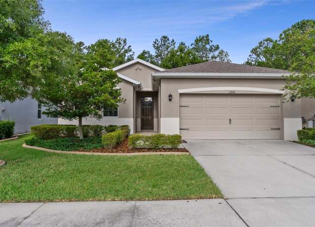 Property at 17843 Garsalaso Cir, Brooksville, FL 34604, 3 beds, 2 baths