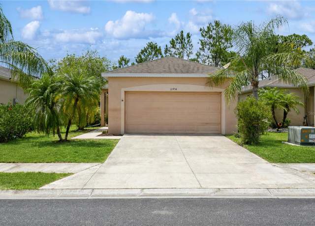 Property at 11954 Tempest Harbor Loop, Venice, FL 34292, 3 beds, 2 baths