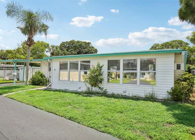 Property at 980 7th St NW #5, Largo, FL 33770, 2 beds, 1 bath