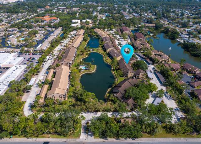 Property at 5736 Ashton Lake Dr, Sarasota, FL 34231, 2 beds, 2 baths