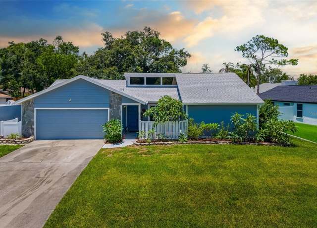 Property at 3407 50th Ave E, Bradenton, FL 34203, 2 beds, 2 baths