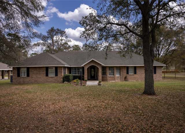 Property at 3670 NW 20th Ave, Bell, FL 32619, 4 beds, 2.5 baths