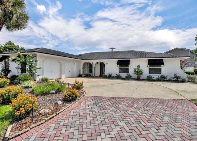 Property at 811 Collie Ln, Maitland, FL 32751, 4 beds, 2.5 baths
