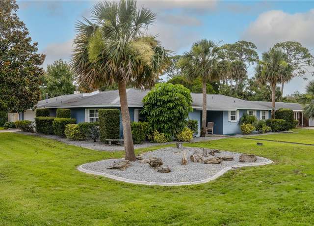 Property at 38 Fairway Cir, New Smyrna Beach, FL 32168, 3 beds, 3 baths
