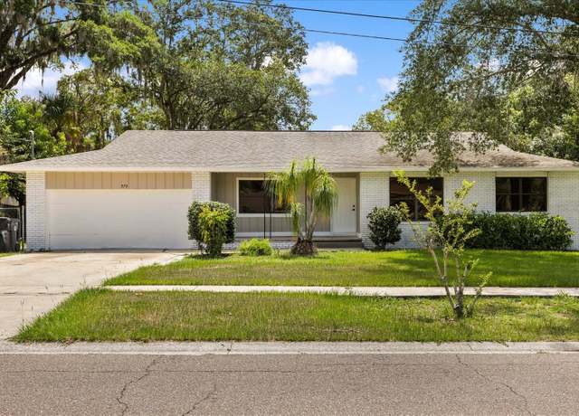 Property at 575 Lake Mccoy Dr, Apopka, FL 32712, 3 beds, 2 baths