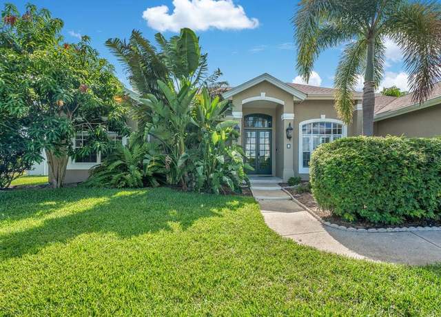 Property at 8155 Canyon Lake Cir, Orlando, FL 32835, 4 beds, 3 baths