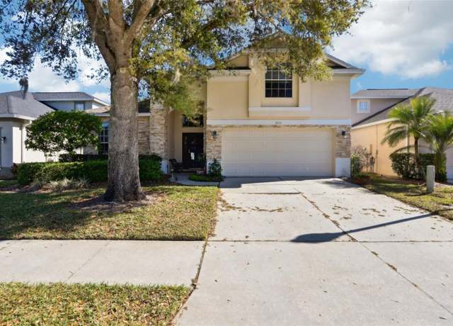 Property at 8051 Saint James Way, Mount Dora, FL 32757, 3 beds, 2 baths