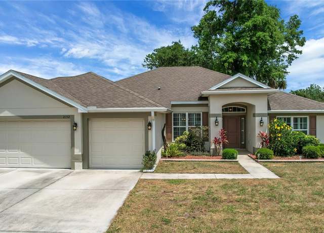 Property at 2152 Angel Fish Loop, Leesburg, FL 34748, 4 beds, 3 baths